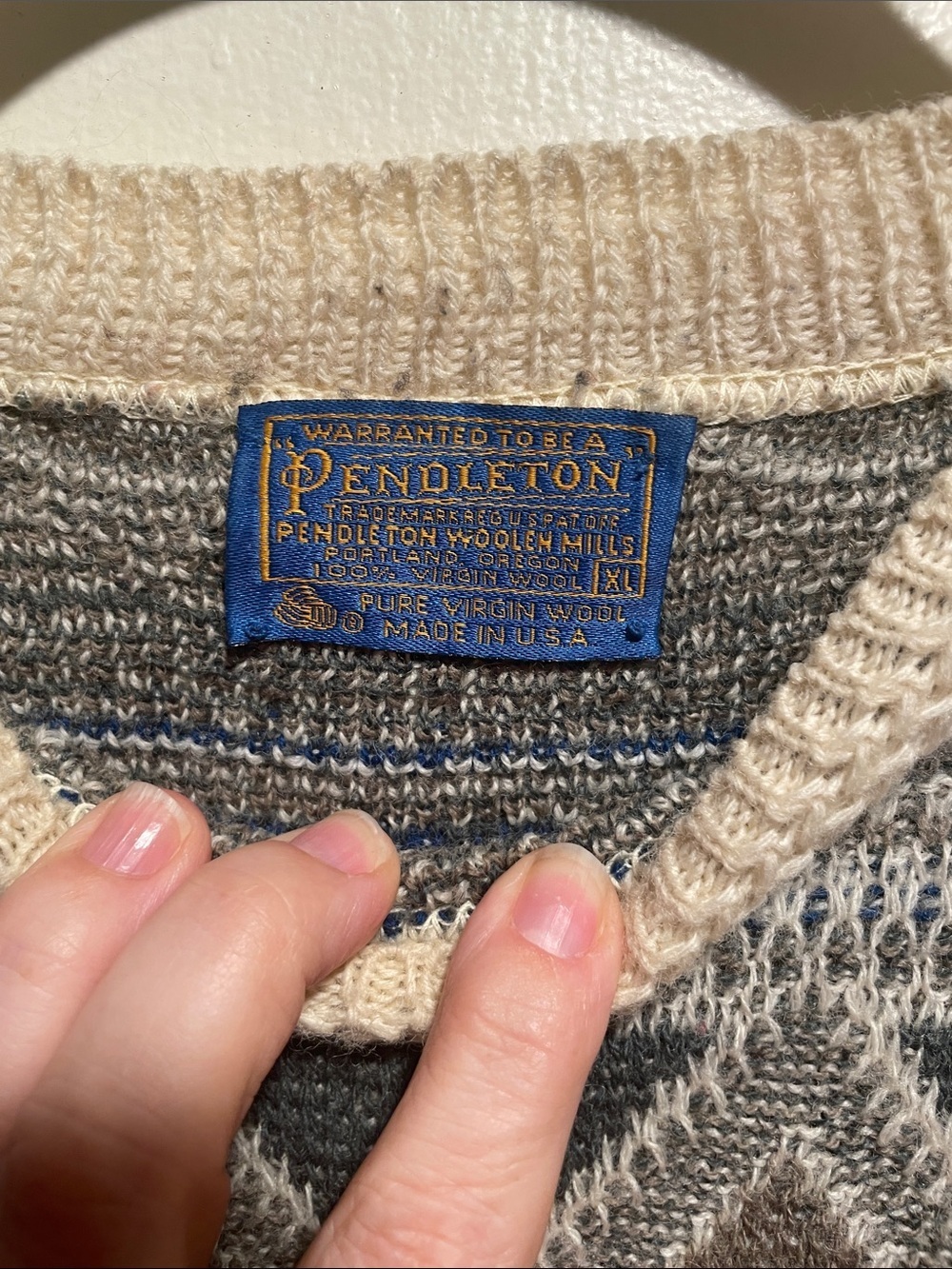 Vintage 60s Pendleton 100% Pure Virgin Wool Geometric Knit Sweater Men's XL Over - Picture 2 of 10